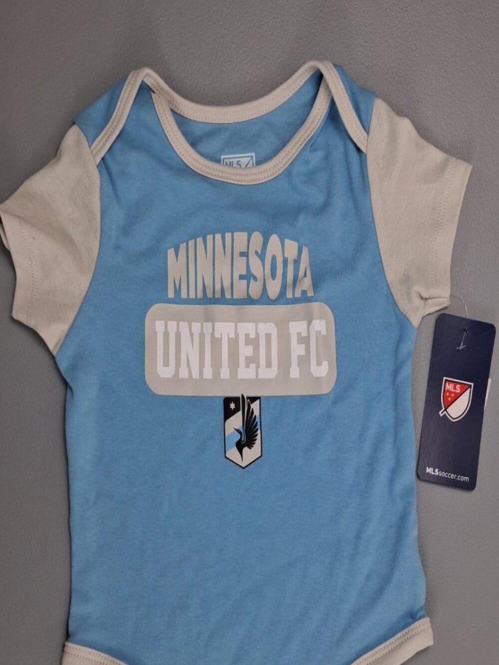 NWT MLS Minnesota United FC Infant Short Sleeve Bodysuit — 18M